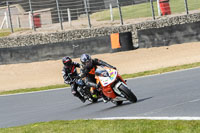 brands-hatch-photographs;brands-no-limits-trackday;cadwell-trackday-photographs;enduro-digital-images;event-digital-images;eventdigitalimages;no-limits-trackdays;peter-wileman-photography;racing-digital-images;trackday-digital-images;trackday-photos